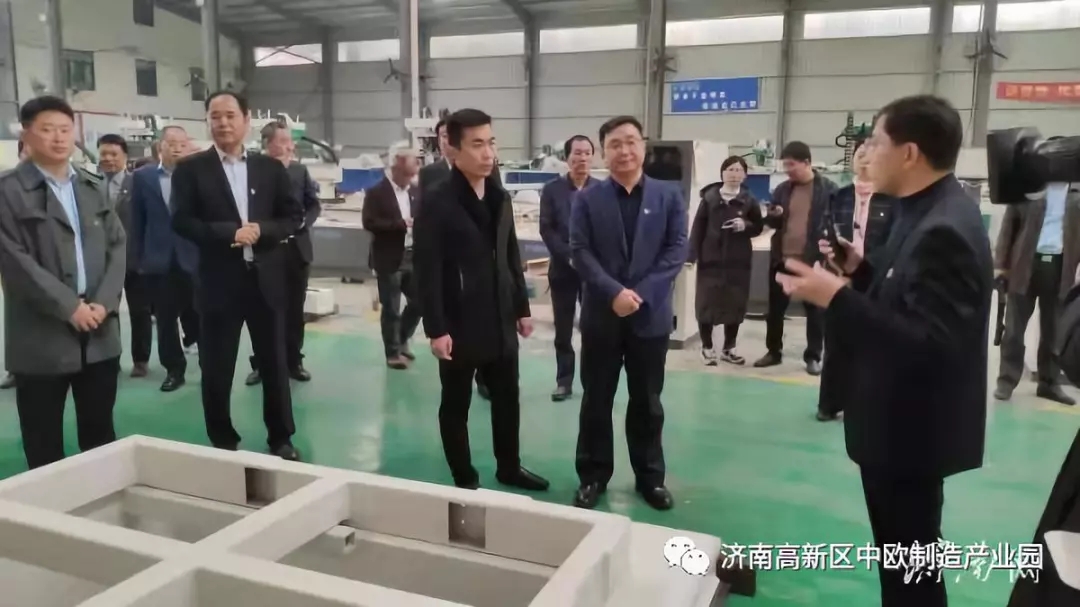 濟南高新區(qū)黨工委觀摩測評品脈數控企業(yè)黨建...
